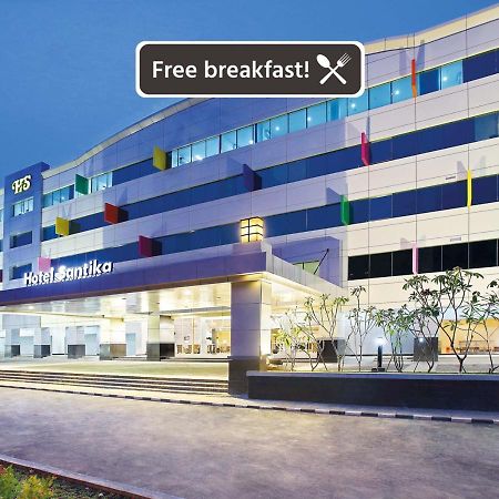 Hotel Santika Kelapa Gading Jakarta Exterior foto
