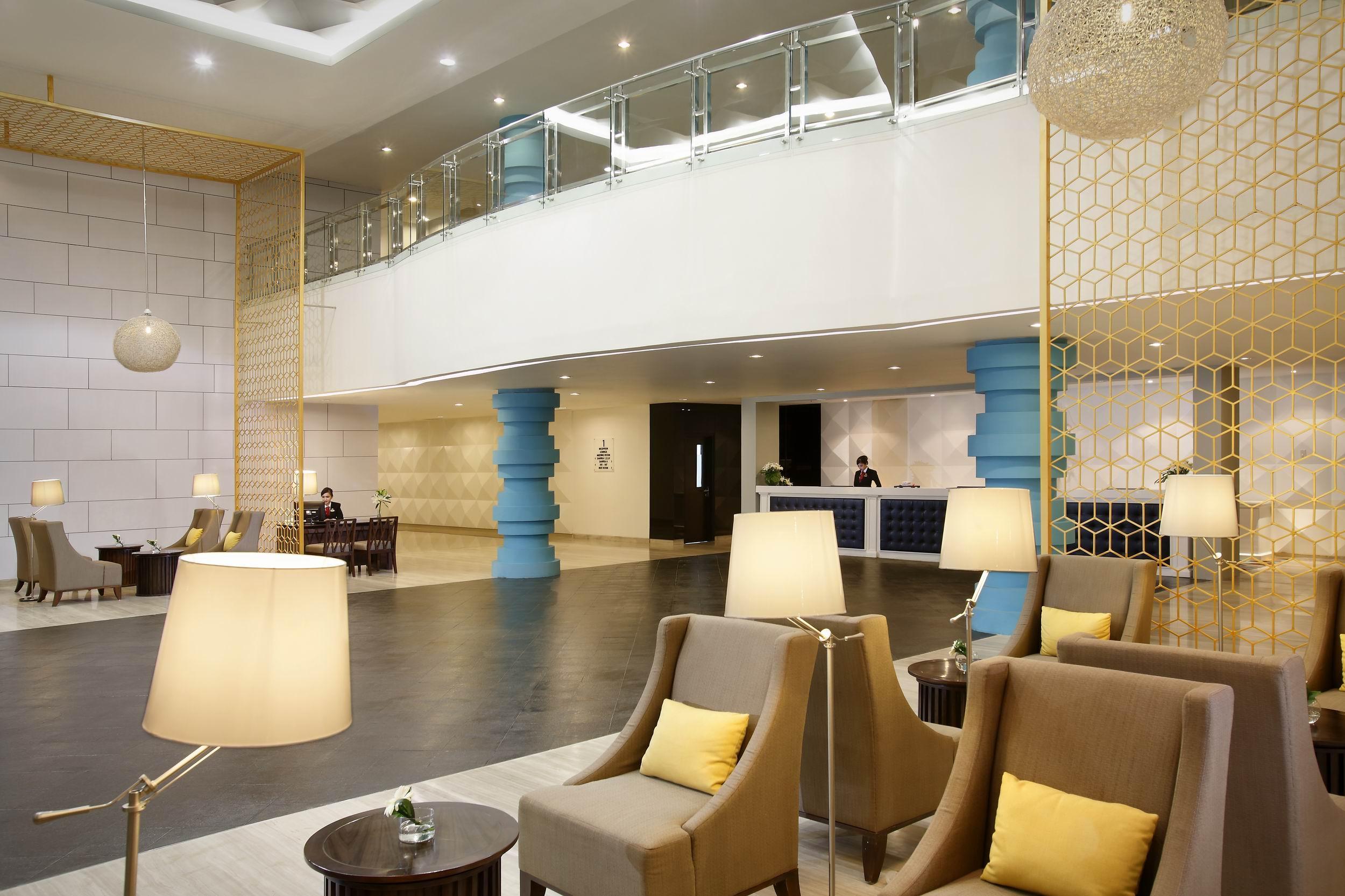 Hotel Santika Kelapa Gading Jakarta Exterior foto