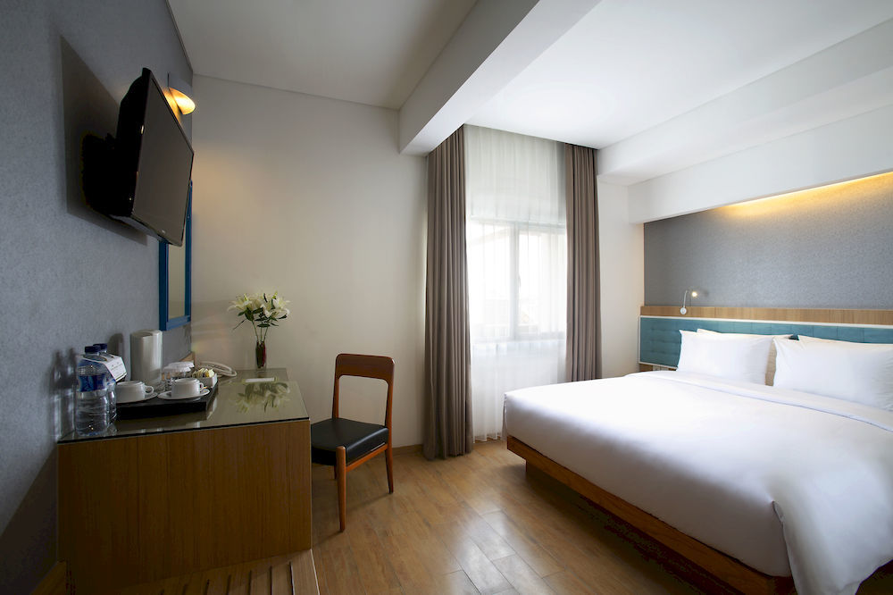 Hotel Santika Kelapa Gading Jakarta Exterior foto